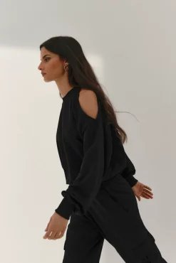 The Akala Studio Milky White Cargo Pants Online