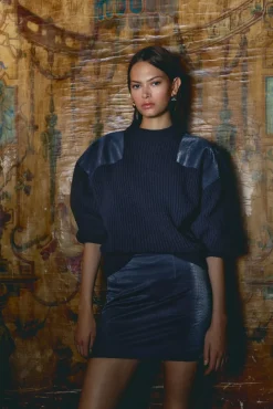 The Akala Studio Valentina Pullover Best